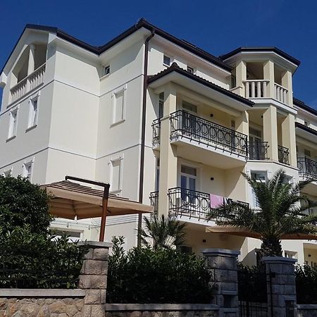 Villa Emilia (Adults Only) Crikvenica Exterior photo