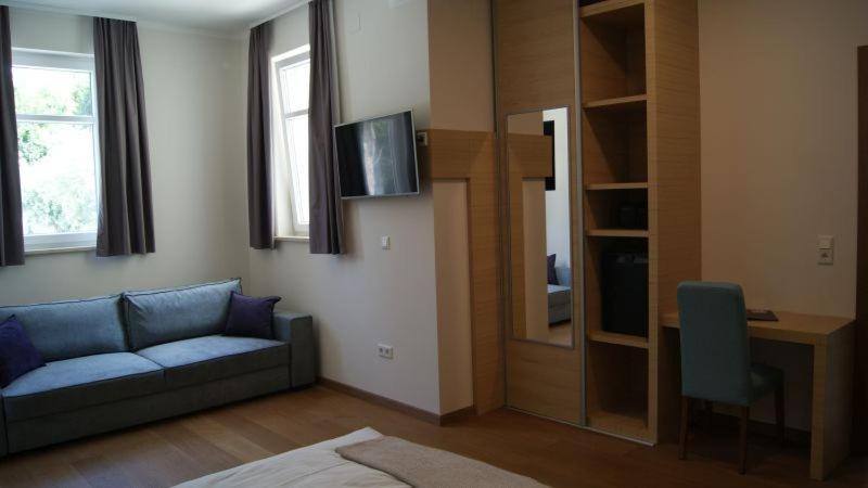 Villa Emilia (Adults Only) Crikvenica Exterior photo