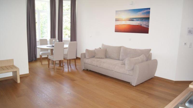 Villa Emilia (Adults Only) Crikvenica Exterior photo